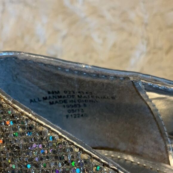 WORTHINGTON size 8 sparkling heels - Picture 10 of 10